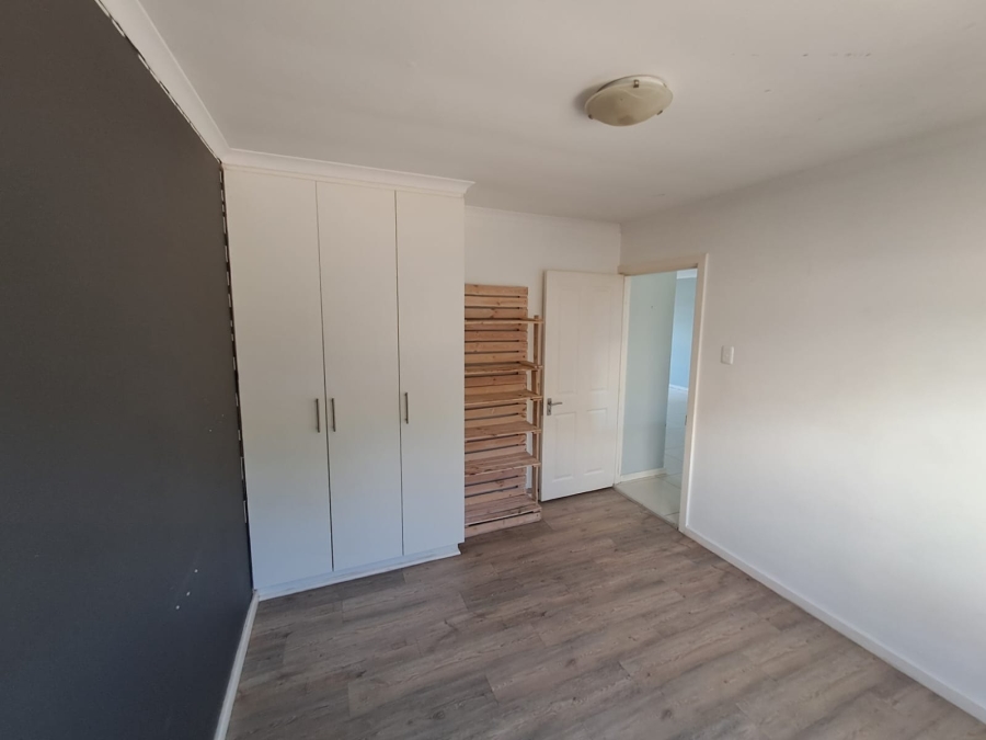 4 Bedroom Property for Sale in Nahoon Valley Park Eastern Cape
